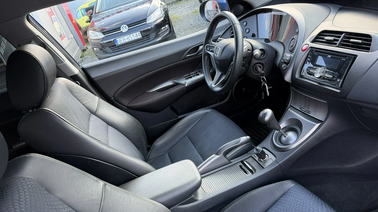 Honda Civic - Zdjęcie 20
