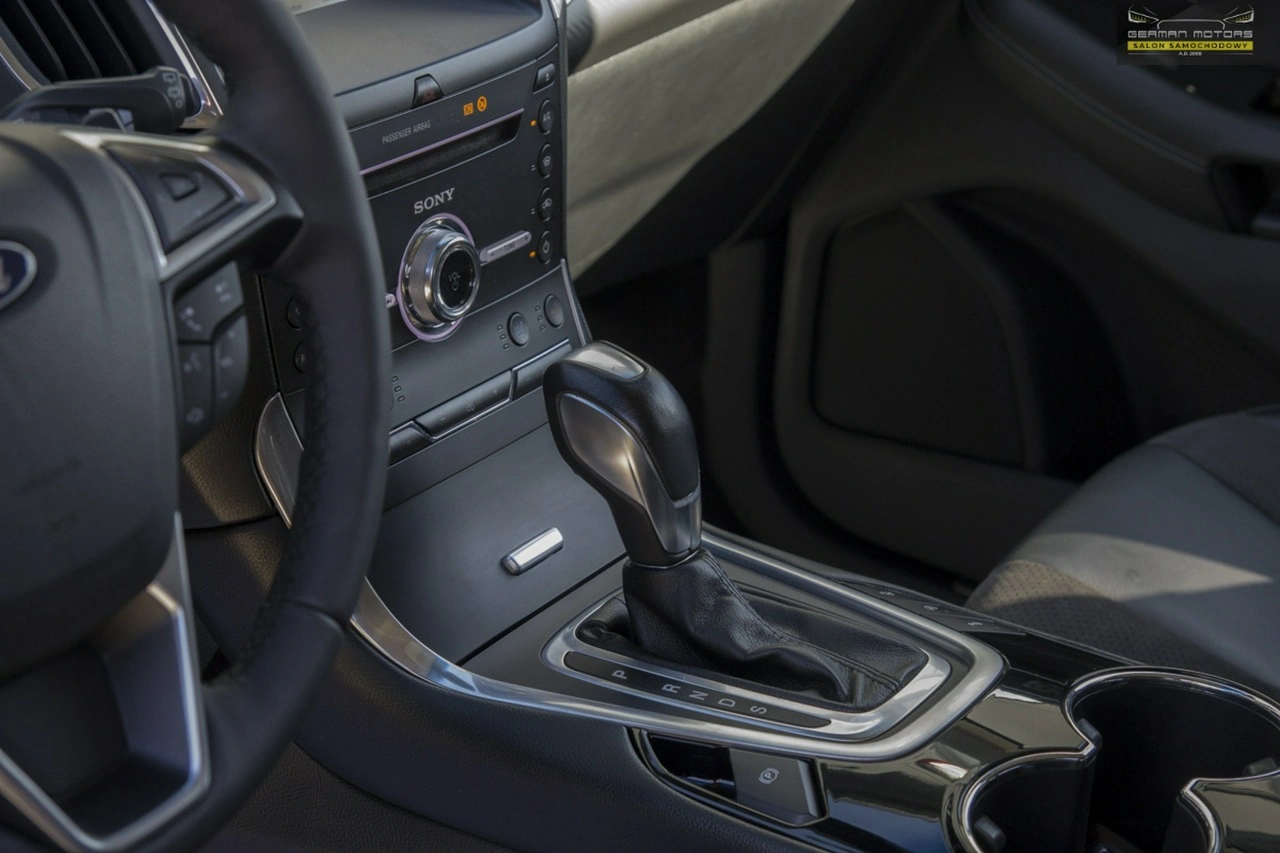 Ford Edge - Zdjęcie 25