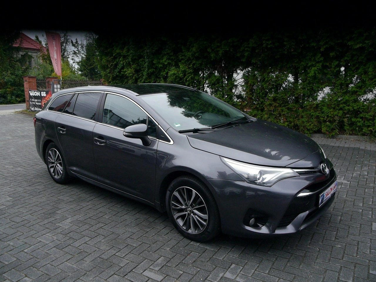 Toyota Avensis - Zdjęcie 12