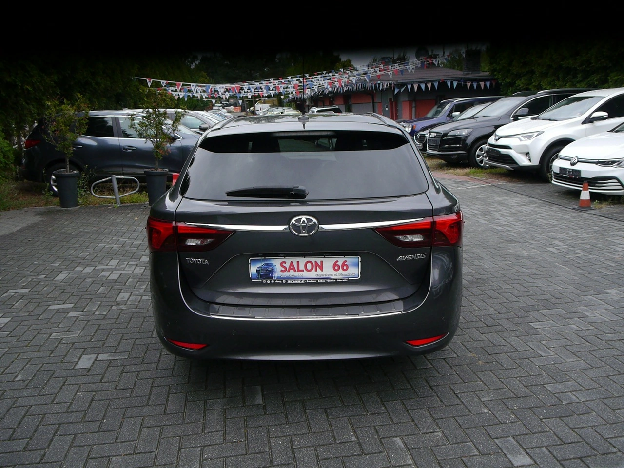Toyota Avensis - Zdjęcie 16