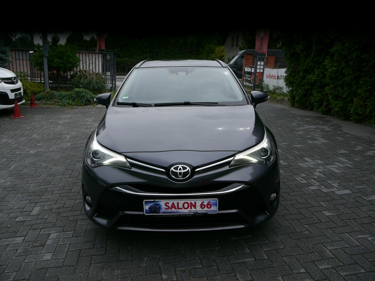 Toyota Avensis - Zdjęcie 6