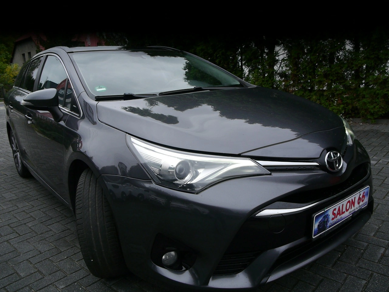 Toyota Avensis - Zdjęcie 8