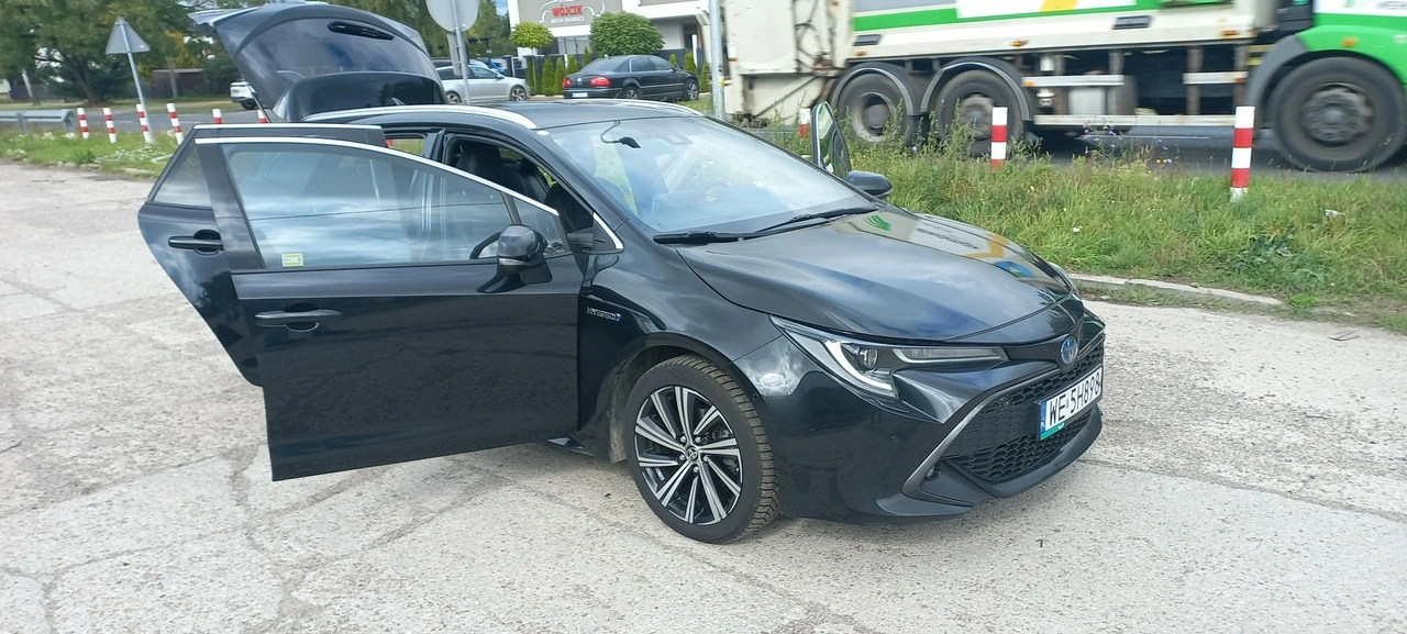Toyota Corolla - Zdjęcie 35