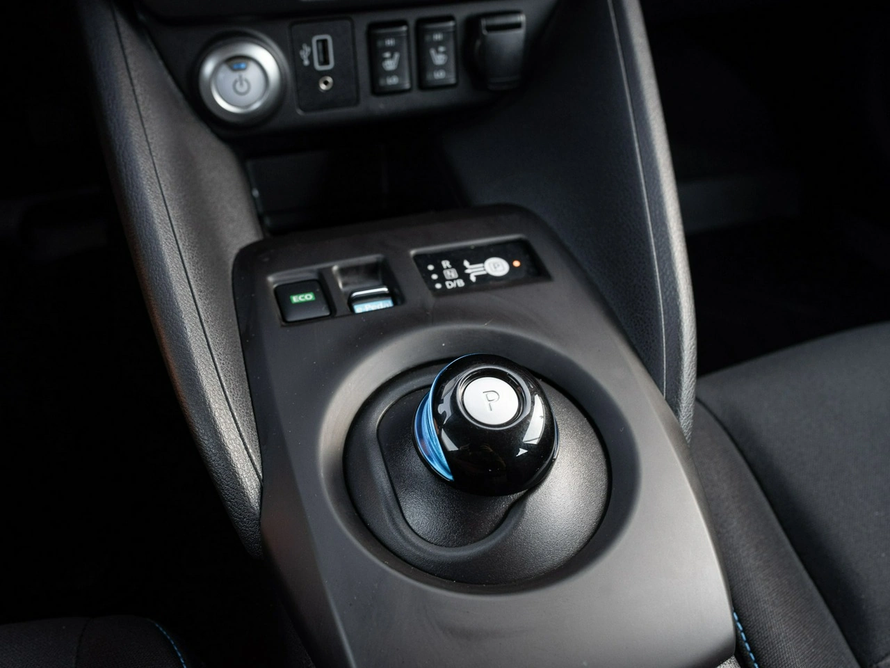 Nissan Leaf - Zdjęcie 14