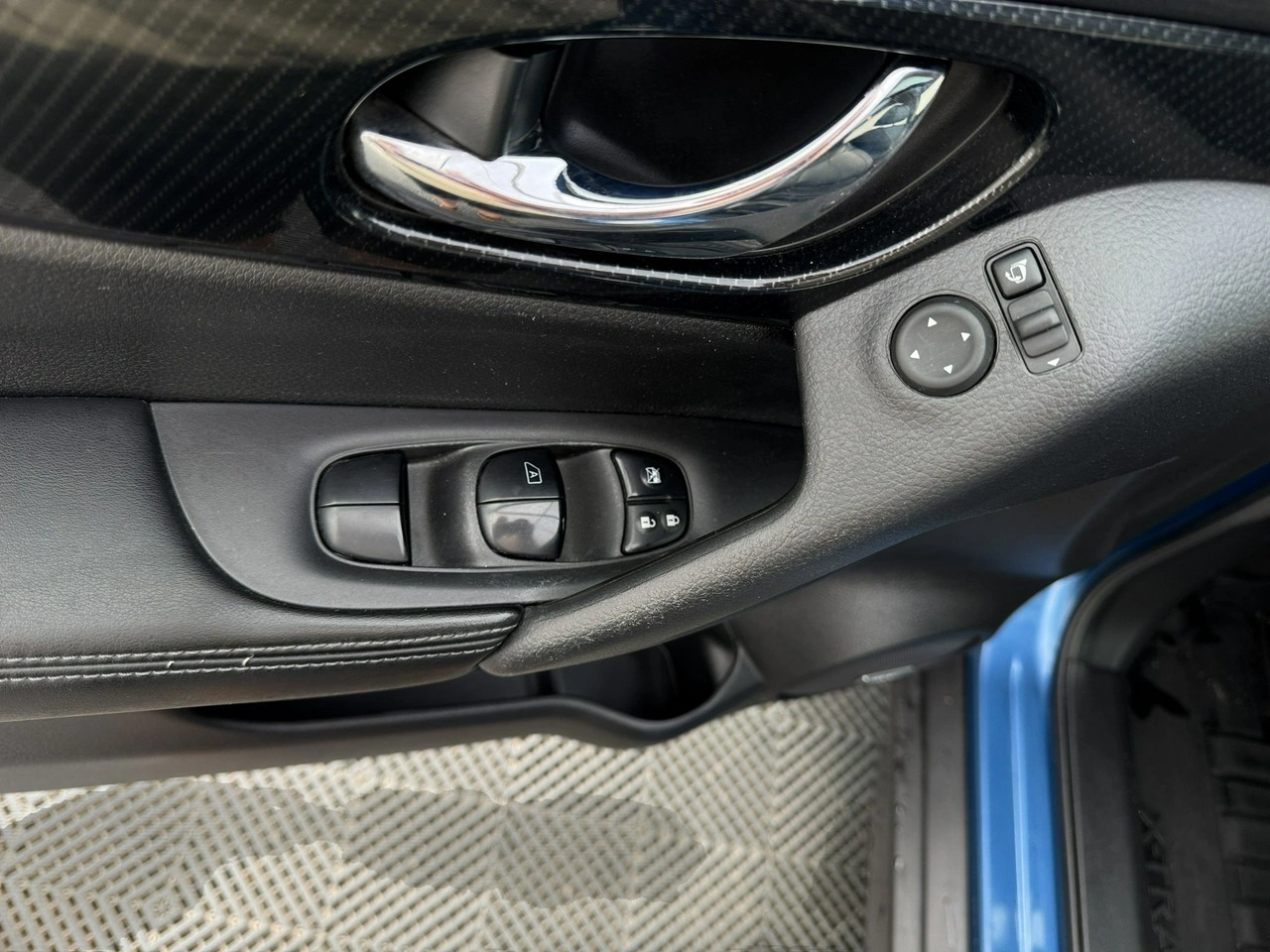 Nissan X-Trail - Zdjęcie 10