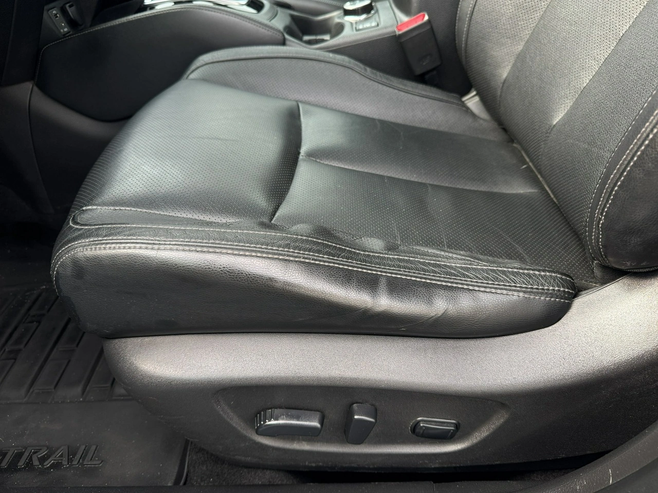 Nissan X-Trail - Zdjęcie 11