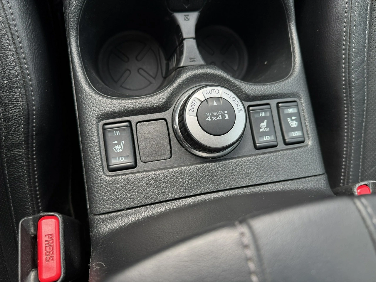 Nissan X-Trail - Zdjęcie 21
