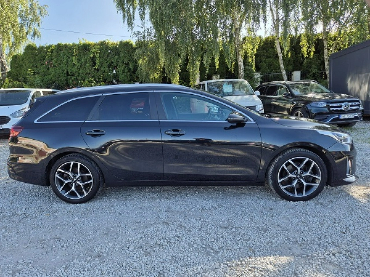 Kia Ceed - Zdjęcie 16