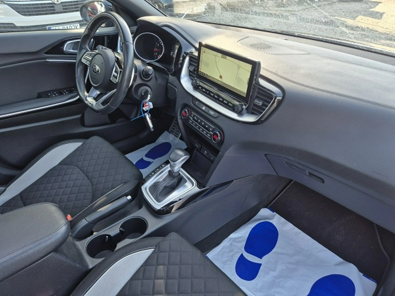 Kia Ceed - Zdjęcie 20