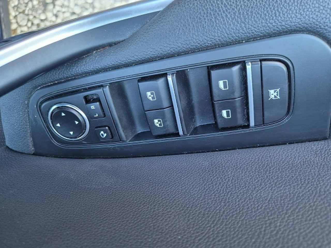 Kia Ceed - Zdjęcie 25