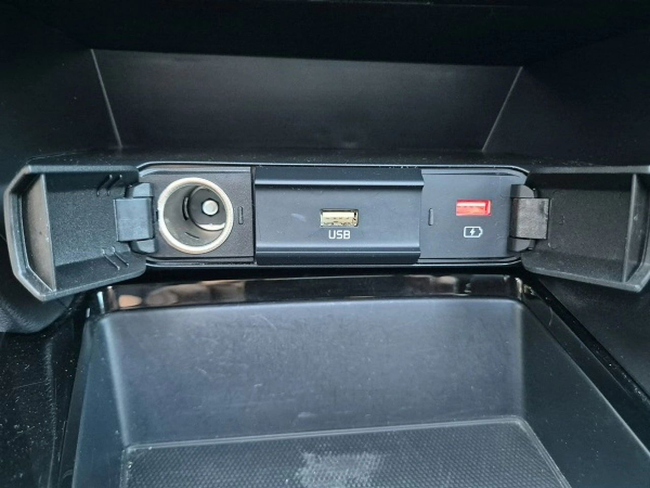 Kia Ceed - Zdjęcie 43
