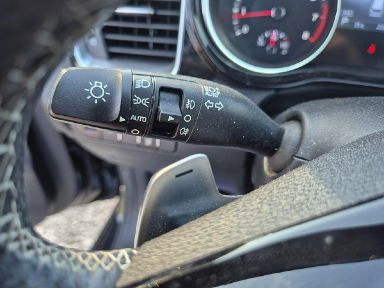 Kia Ceed - Zdjęcie 45