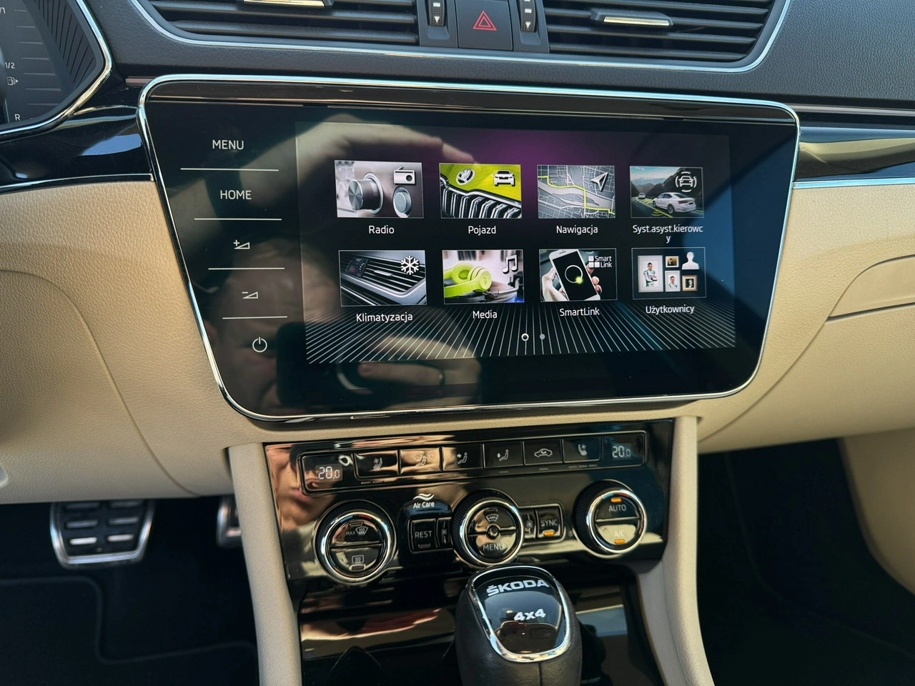 Skoda Superb - Zdjęcie 16