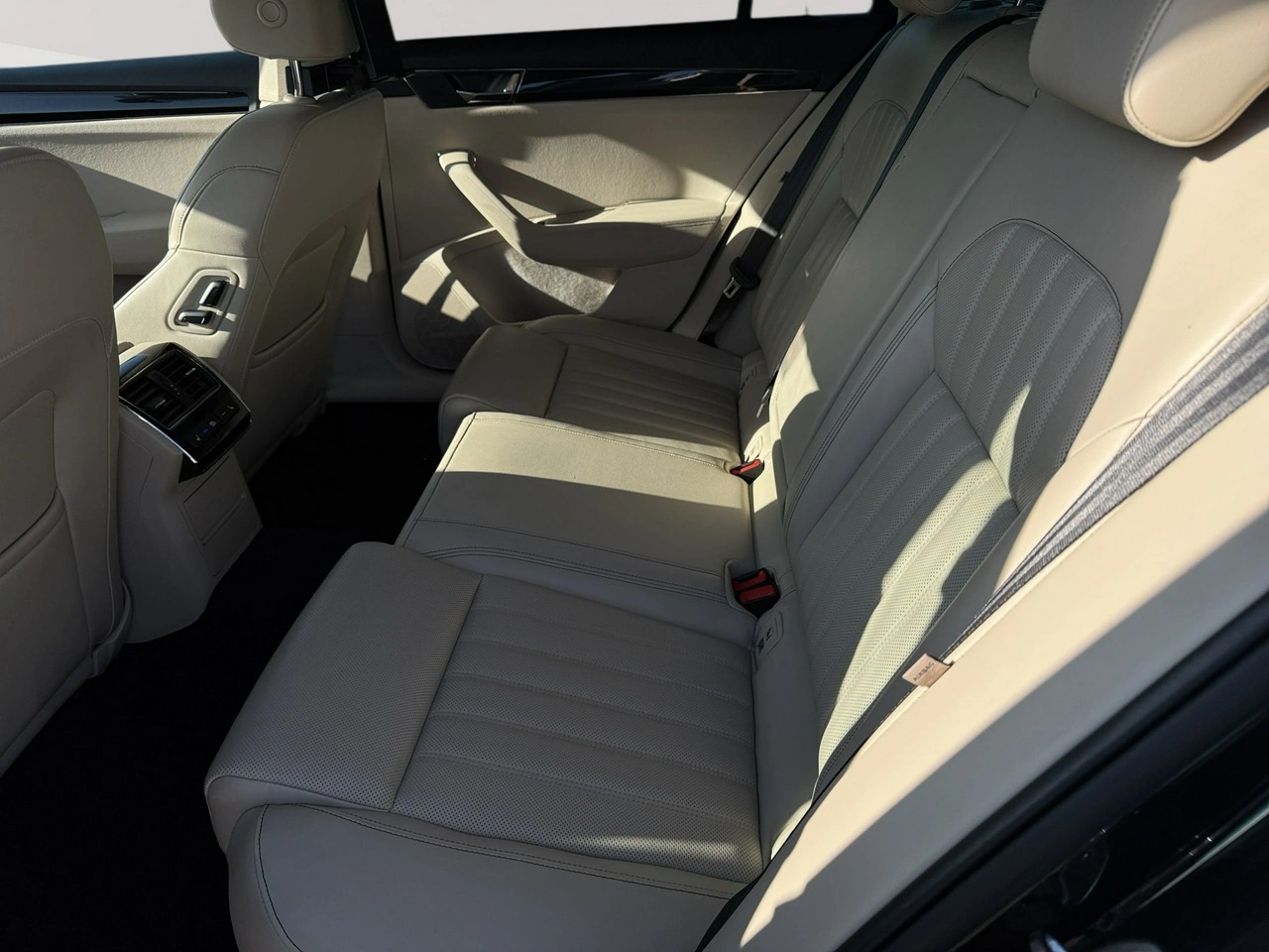 Skoda Superb - Zdjęcie 25