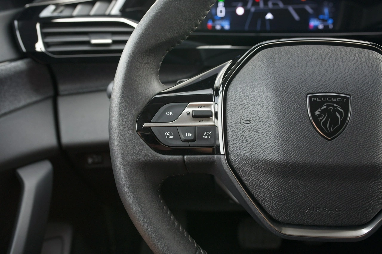 Peugeot 408 - Zdjęcie 11