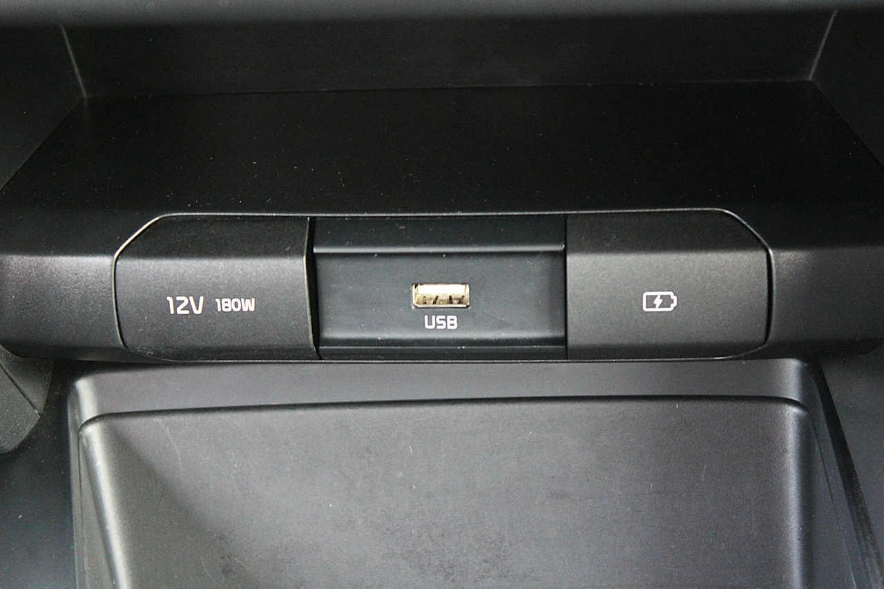 Kia Ceed - Zdjęcie 18