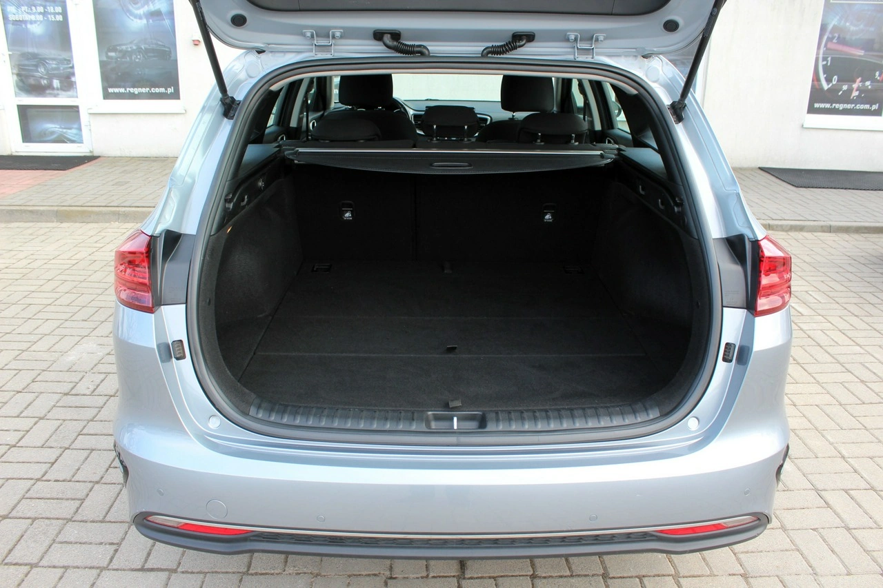 Kia Ceed - Zdjęcie 8