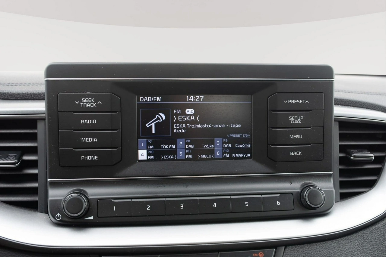 Kia Ceed - Zdjęcie 16
