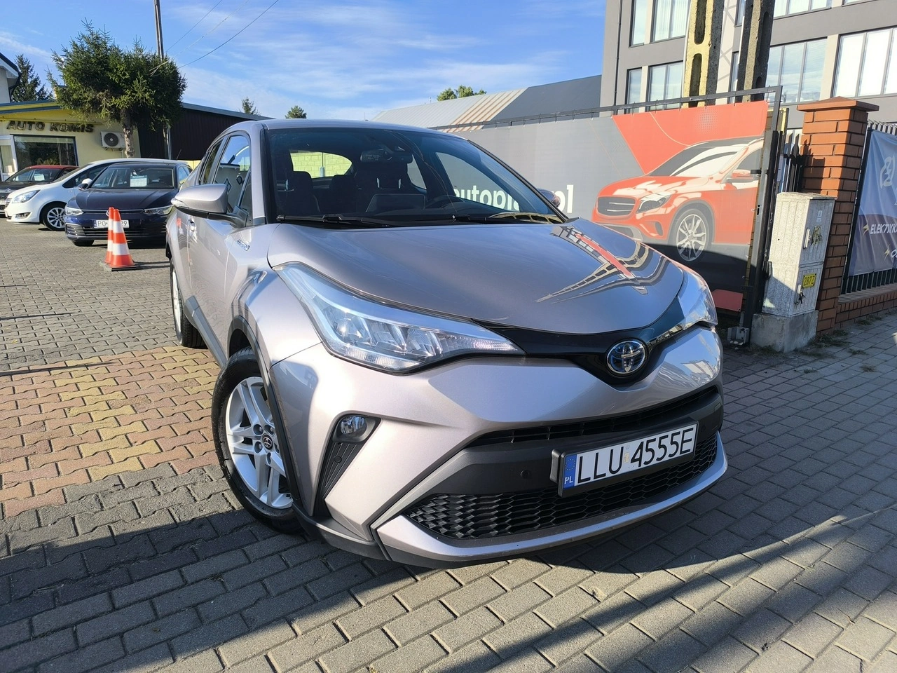 Toyota C-HR - Zdjęcie 12