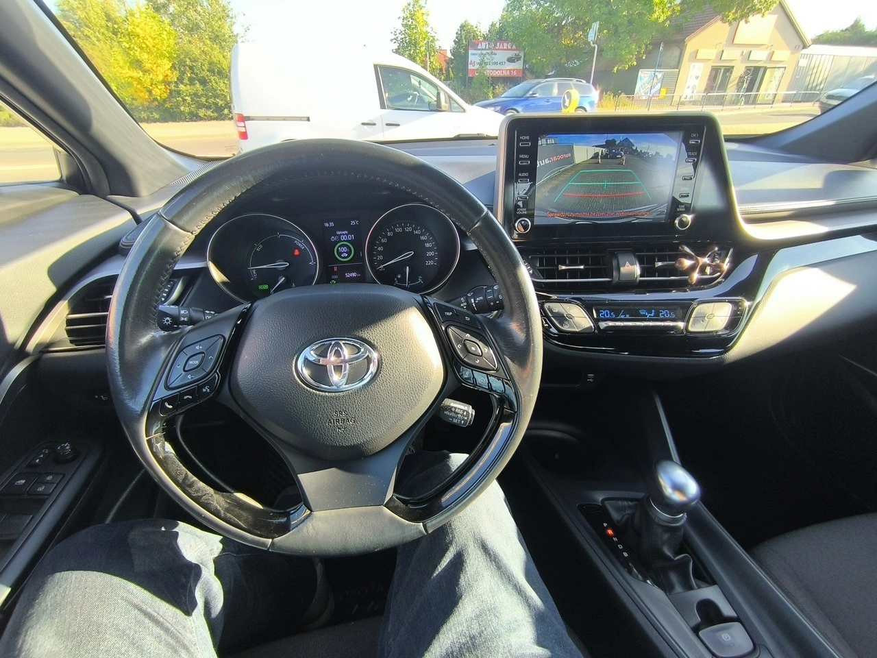 Toyota C-HR - Zdjęcie 18