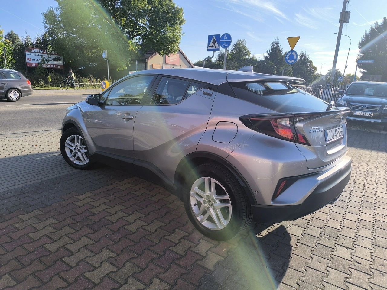 Toyota C-HR - Zdjęcie 8