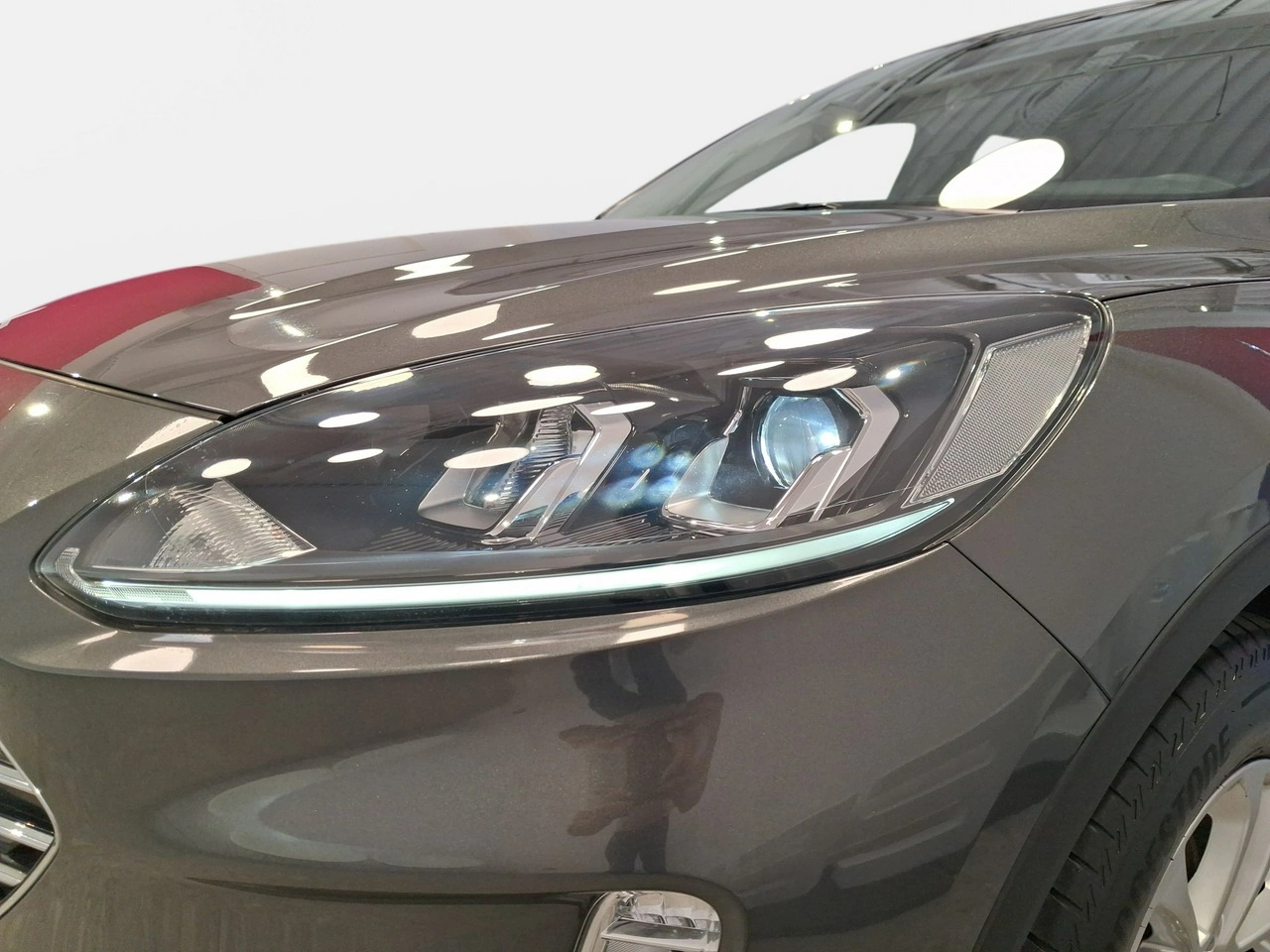 Ford Kuga - Zdjęcie 8