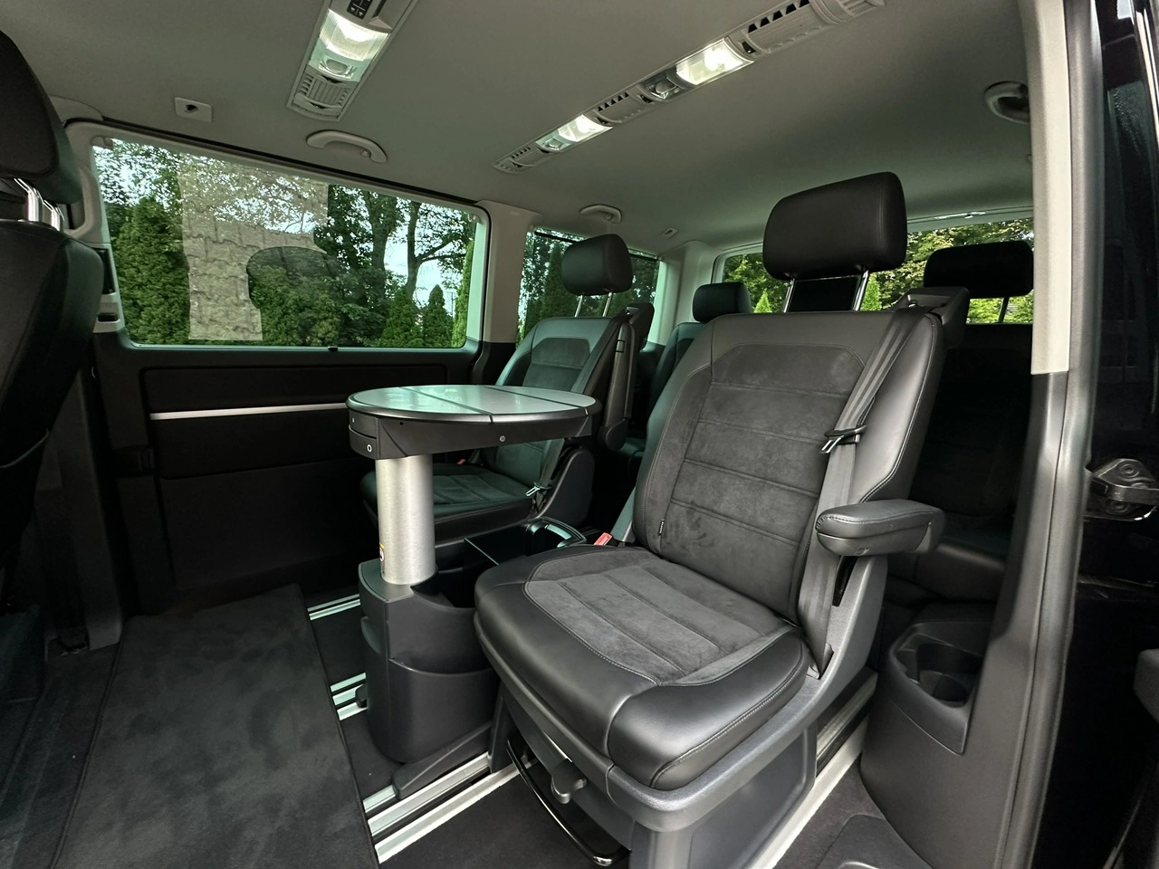 Volkswagen Multivan - Zdjęcie 11