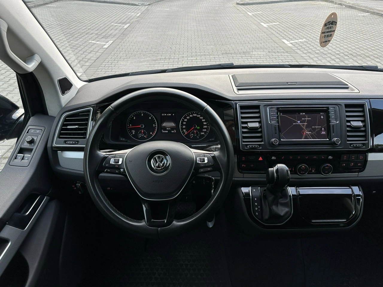 Volkswagen Multivan - Zdjęcie 26