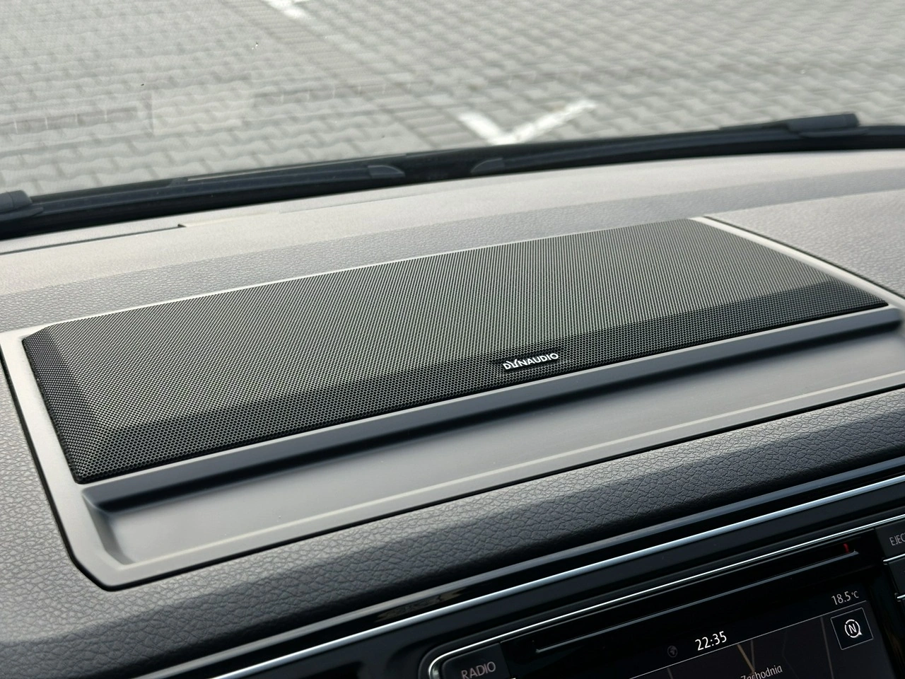 Volkswagen Multivan - Zdjęcie 30