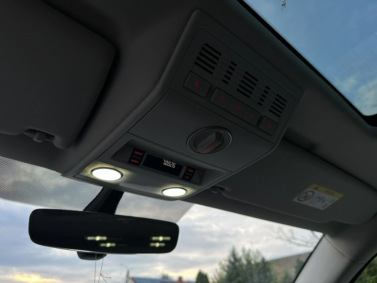 Volkswagen Multivan - Zdjęcie 59