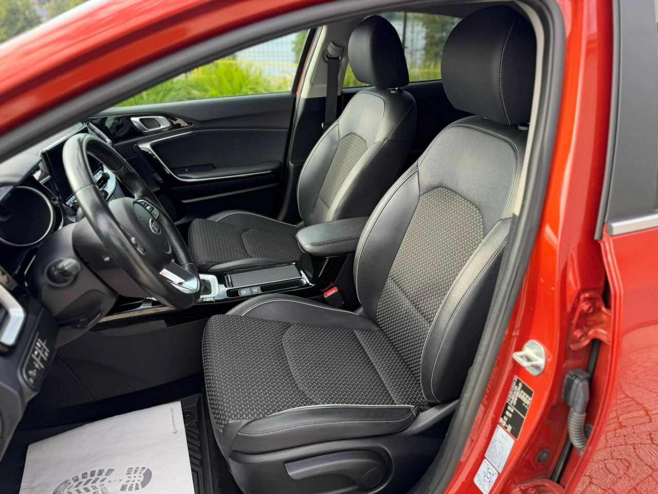 Kia XCeed - Zdjęcie 10