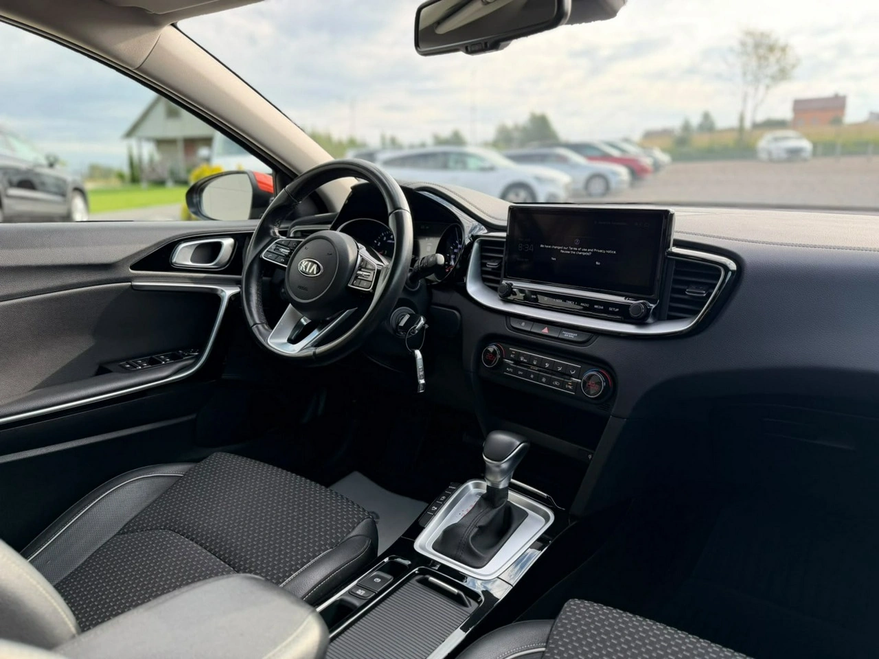 Kia XCeed - Zdjęcie 11