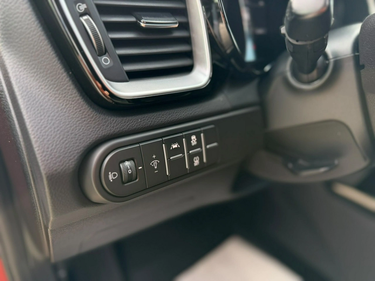 Kia XCeed - Zdjęcie 33