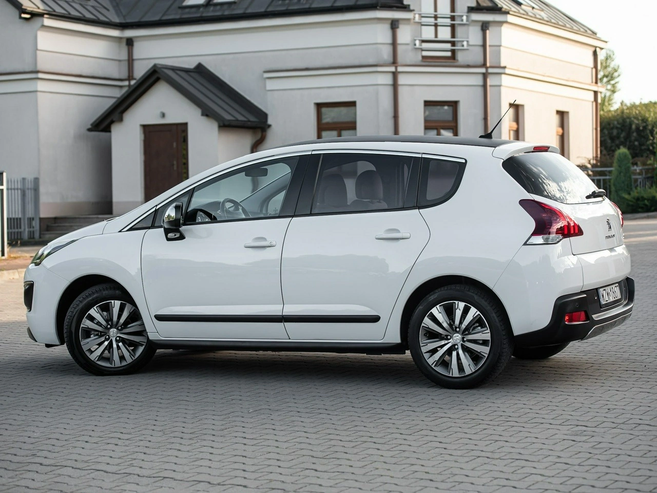 Peugeot 3008 - Zdjęcie 12