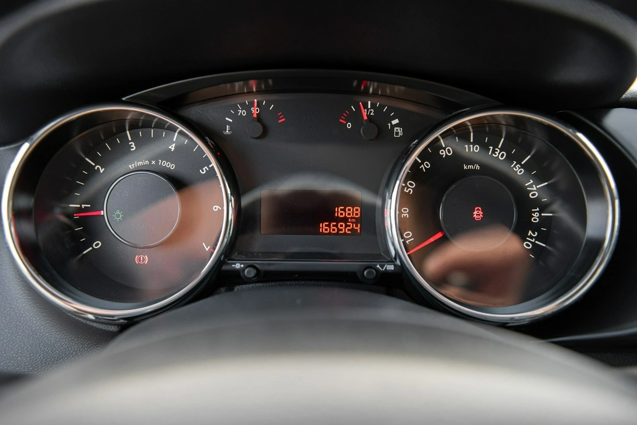 Peugeot 3008 - Zdjęcie 25
