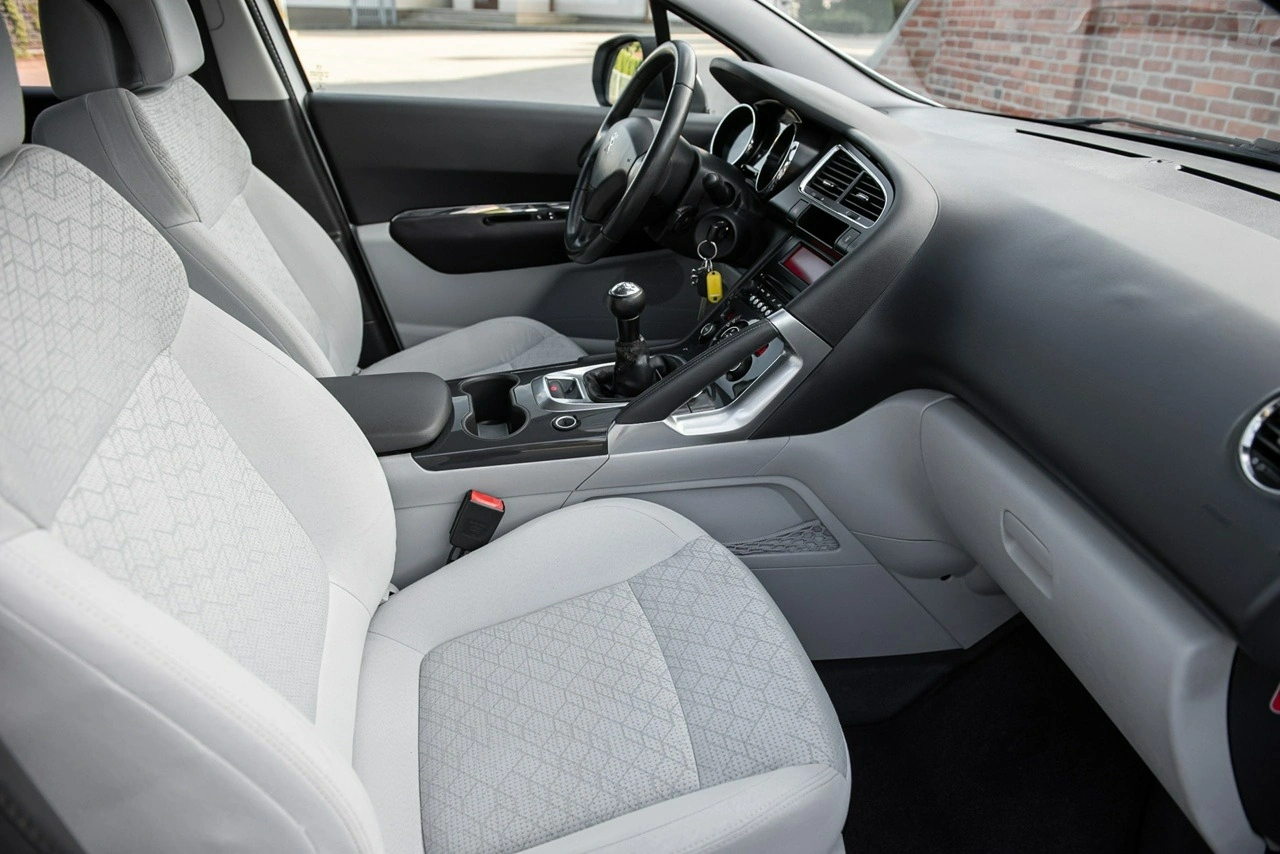 Peugeot 3008 - Zdjęcie 8