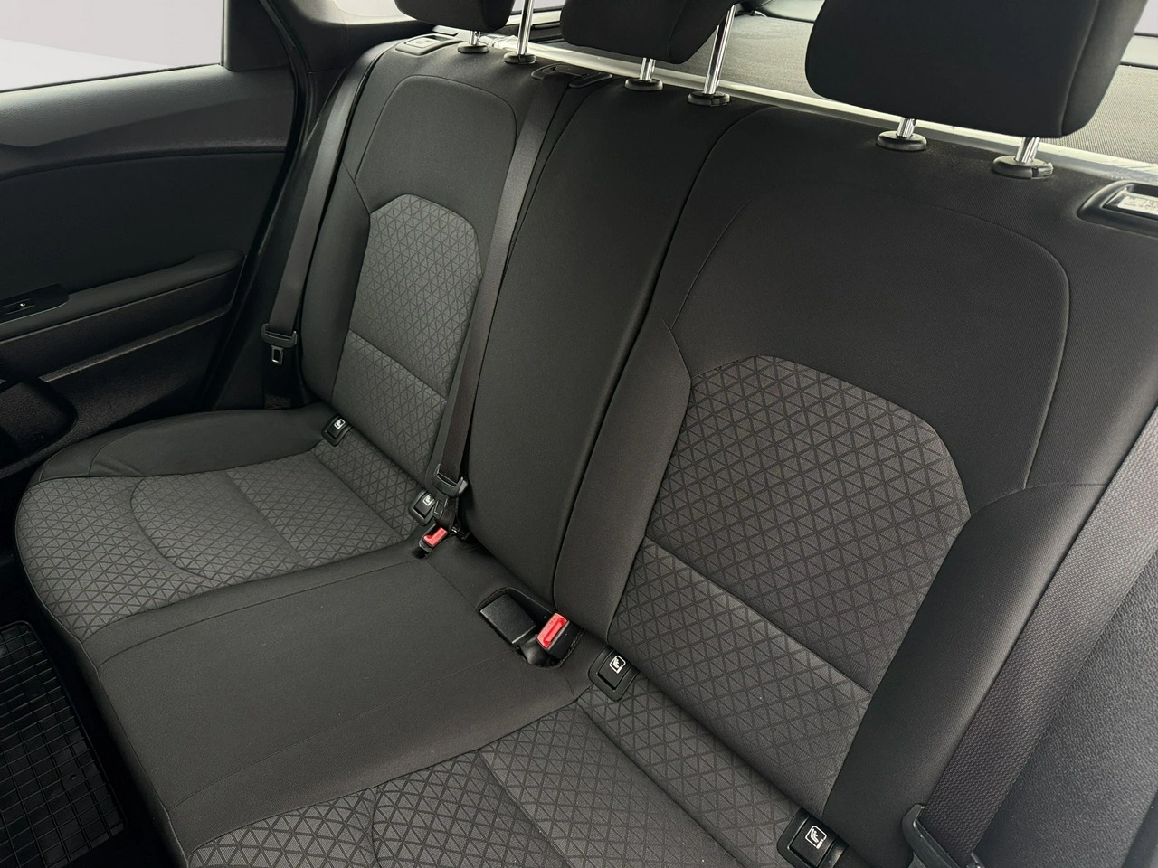 Kia Ceed - Zdjęcie 19