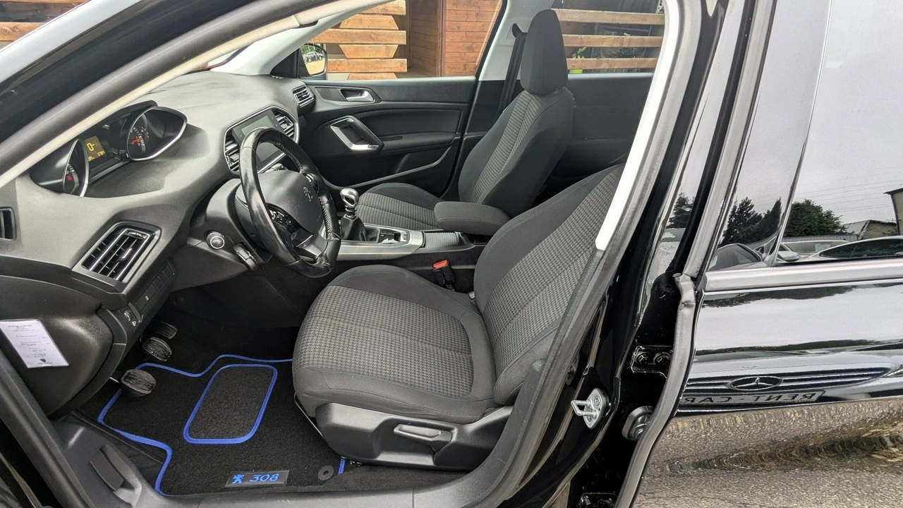 Peugeot 308 SW - Zdjęcie 15