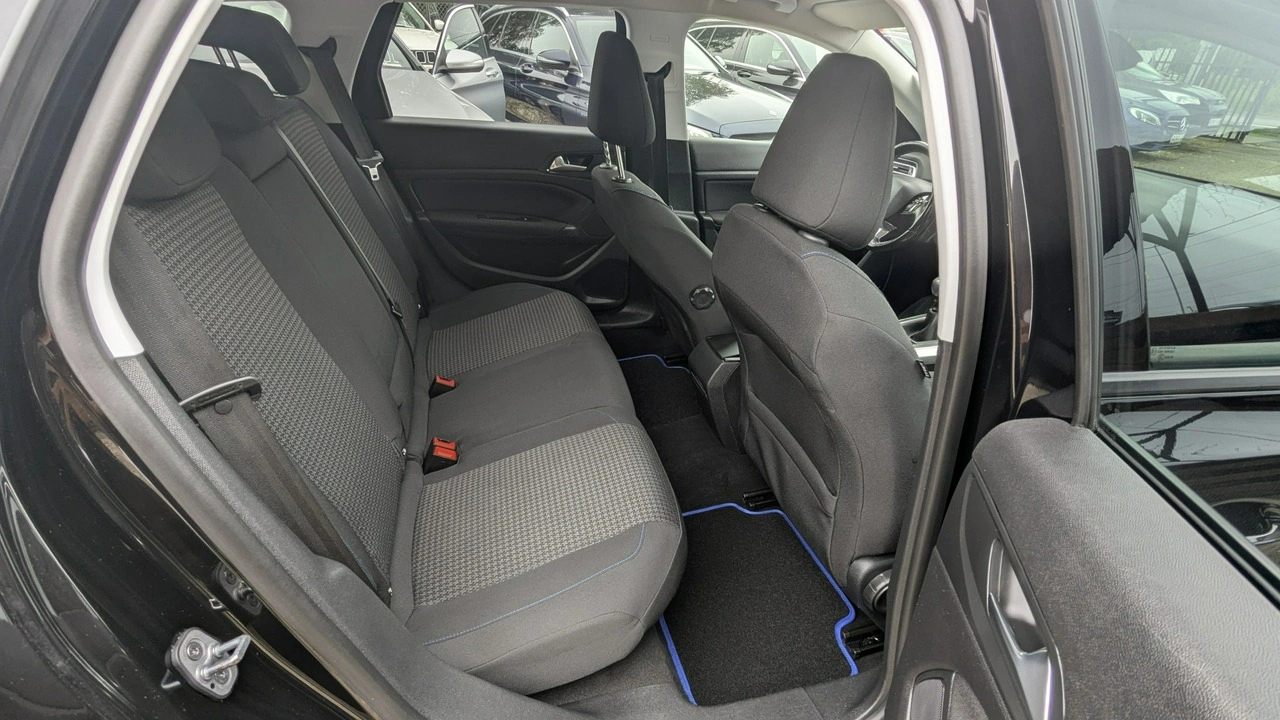Peugeot 308 SW - Zdjęcie 19