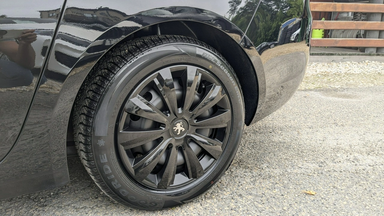 Peugeot 308 SW - Zdjęcie 39