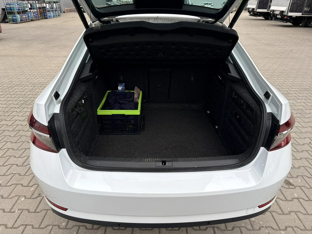 Skoda Superb - Zdjęcie 17