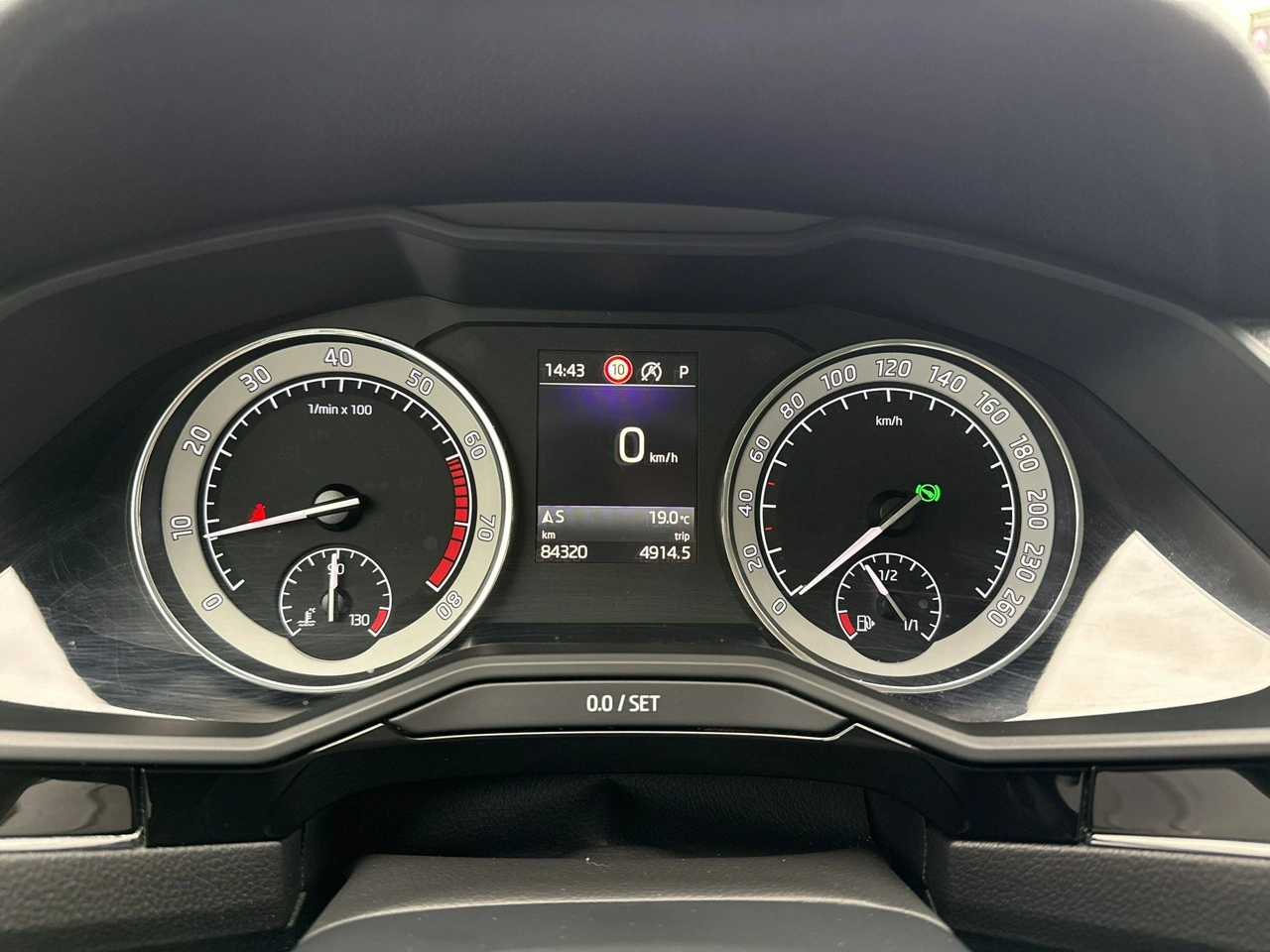 Skoda Superb - Zdjęcie 26