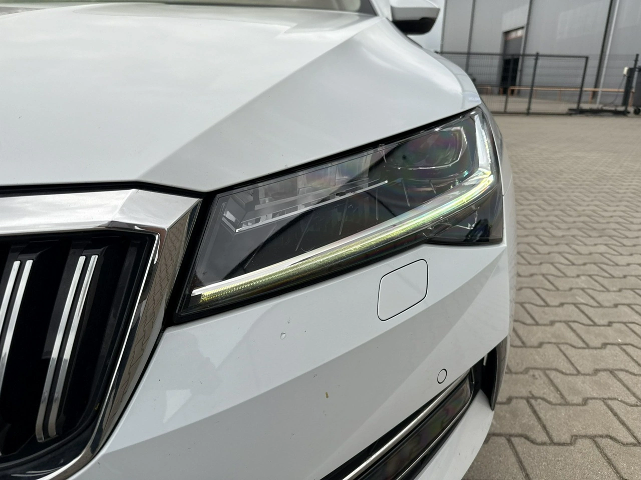Skoda Superb - Zdjęcie 8