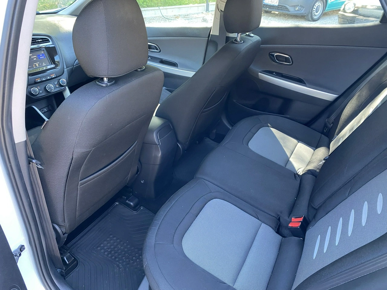 Kia Ceed - Zdjęcie 9