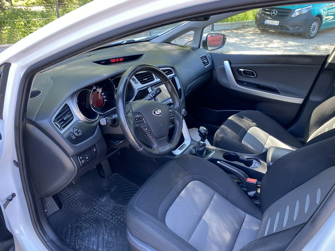 Kia Ceed - Zdjęcie 7