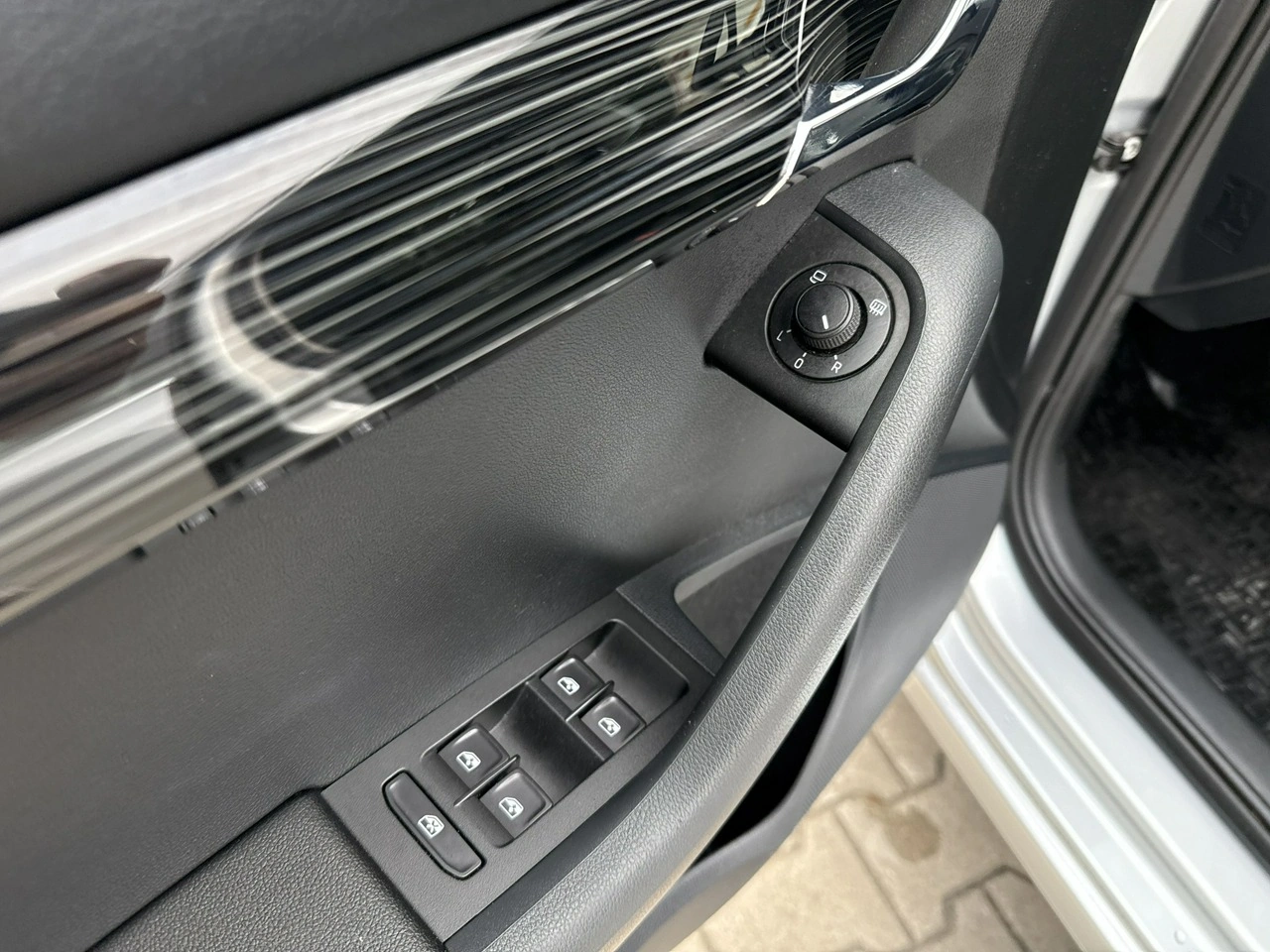 Skoda Octavia - Zdjęcie 11