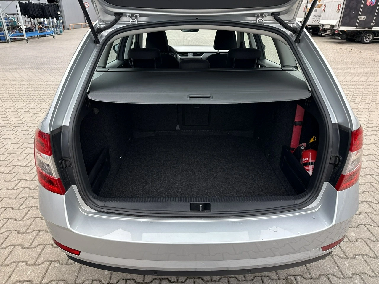 Skoda Octavia - Zdjęcie 16