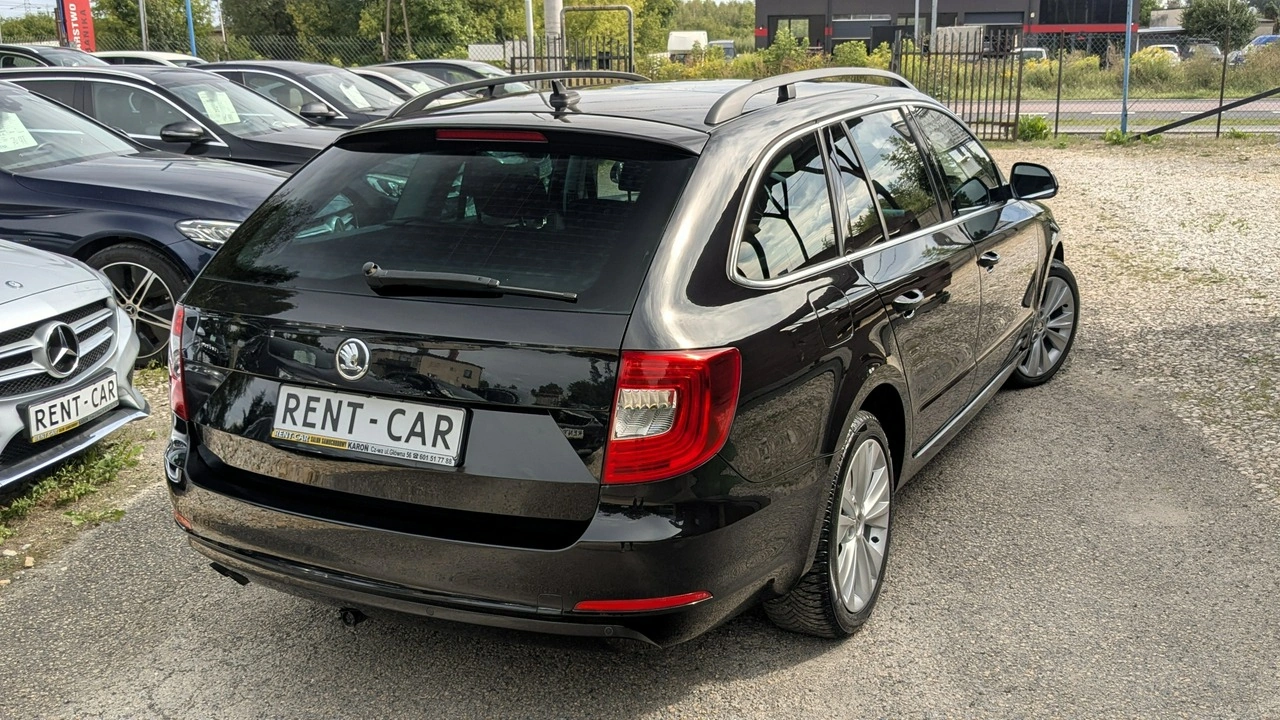 Skoda Superb - Zdjęcie 11