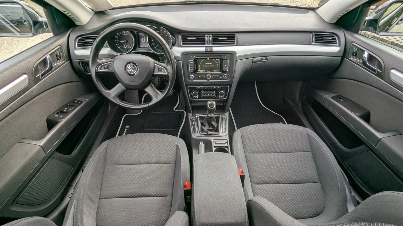 Skoda Superb - Zdjęcie 21