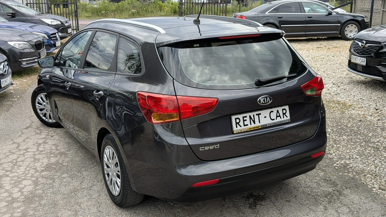 Kia Ceed - Zdjęcie 16